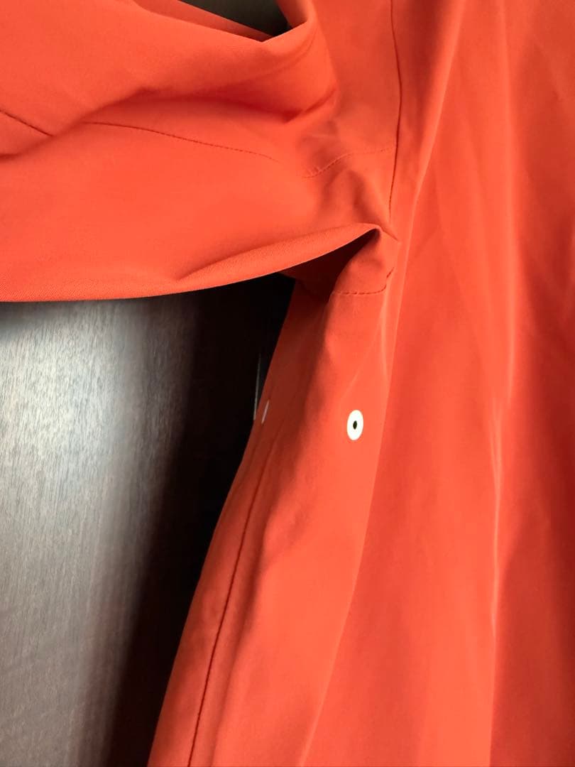 エンポリオ・アルマーニ　コート 防水加工