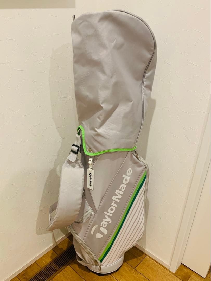 TaylorMade ゴルフ　キャディバッグ