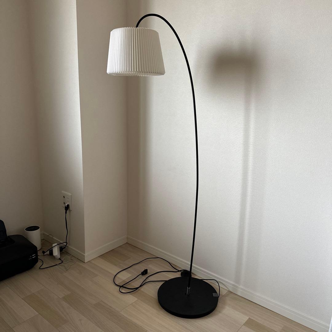 LE KLINT | DROP フロアランプ