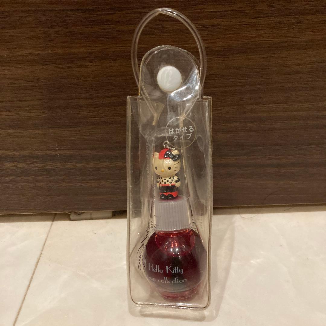 レトロ《2002年 ハローキティ ネイルカラー》当時物コスメ☆マニキュア レッド
