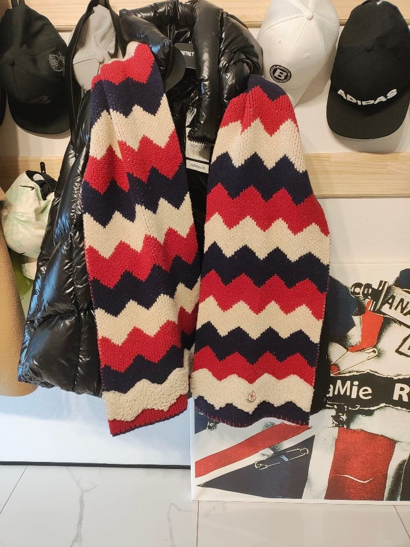 abb様　MONCLER　ウールマフラー