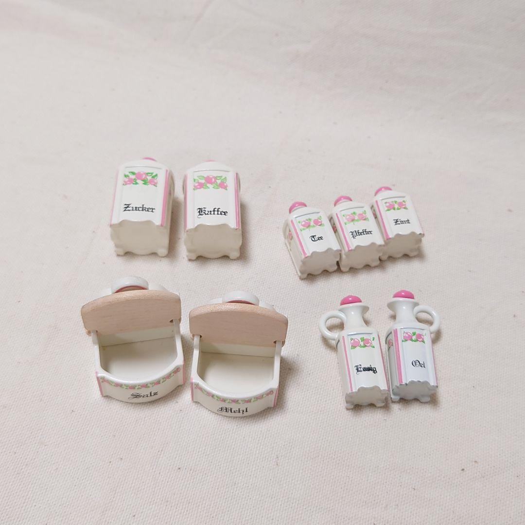 棚付き ピンクの小花のキャニスターセット ボードヘニッヒ ドールハウスミニチュア