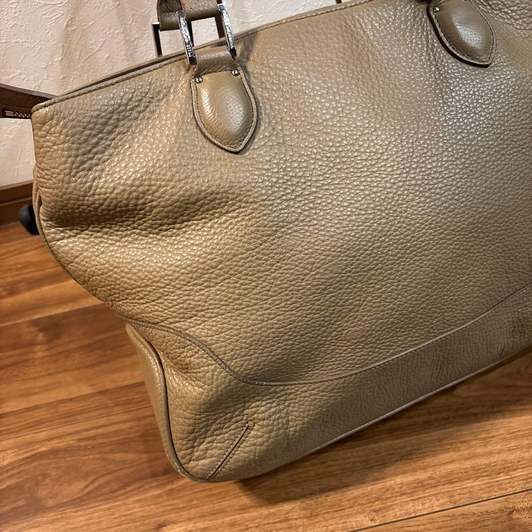 ペッレモルビダ メイデン ボヤージュ シュリンクレザートートバッグ レザー本革製