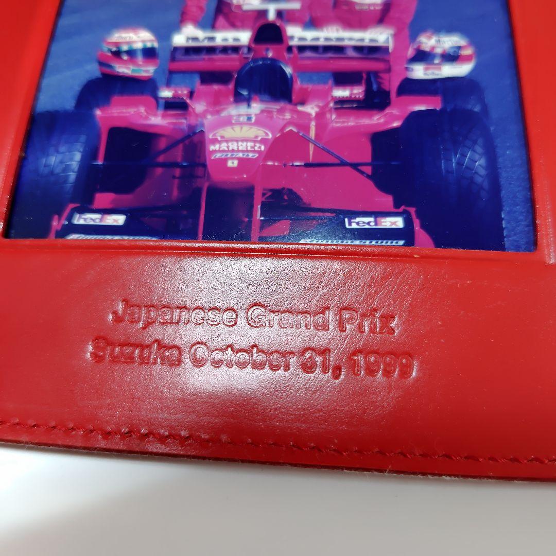 フェラーリフォトフレーム(新品)とF1キャップ(2回使用)