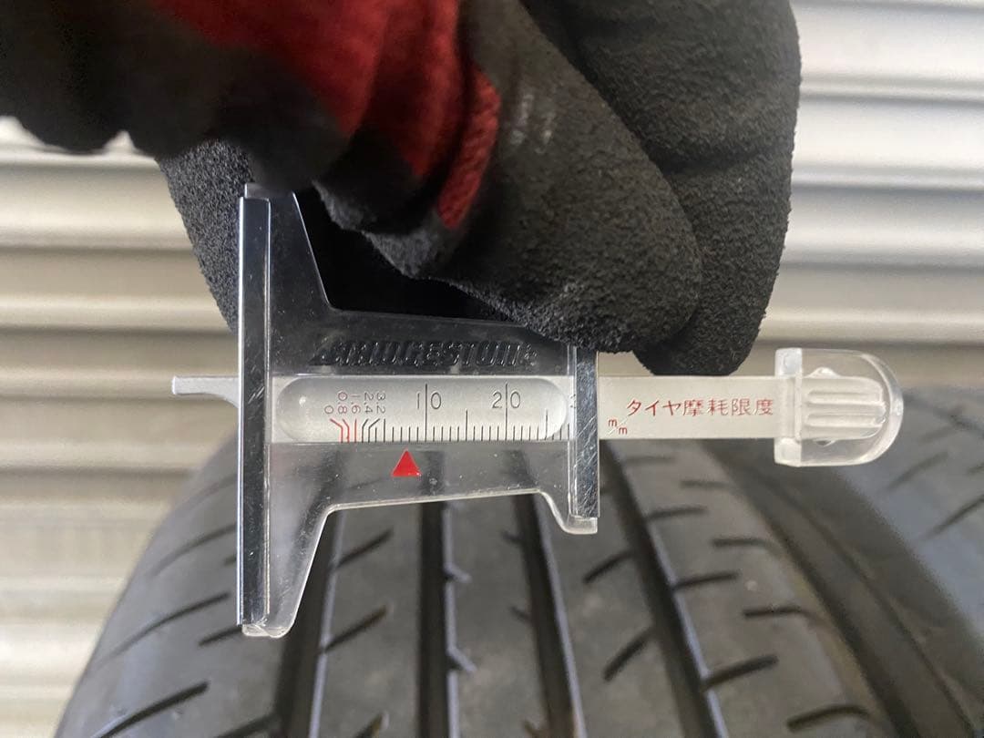 ★送料無料！最終値引き額！225/60R17 YOKOHAMA E51