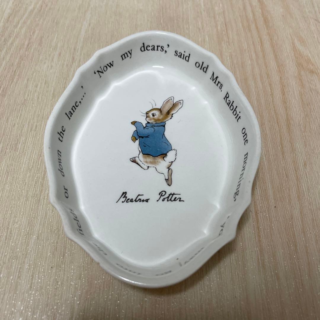 ウェッジウッド　ピーターラビット　WEDGEWOOD シルバートレイ　旧刻印
