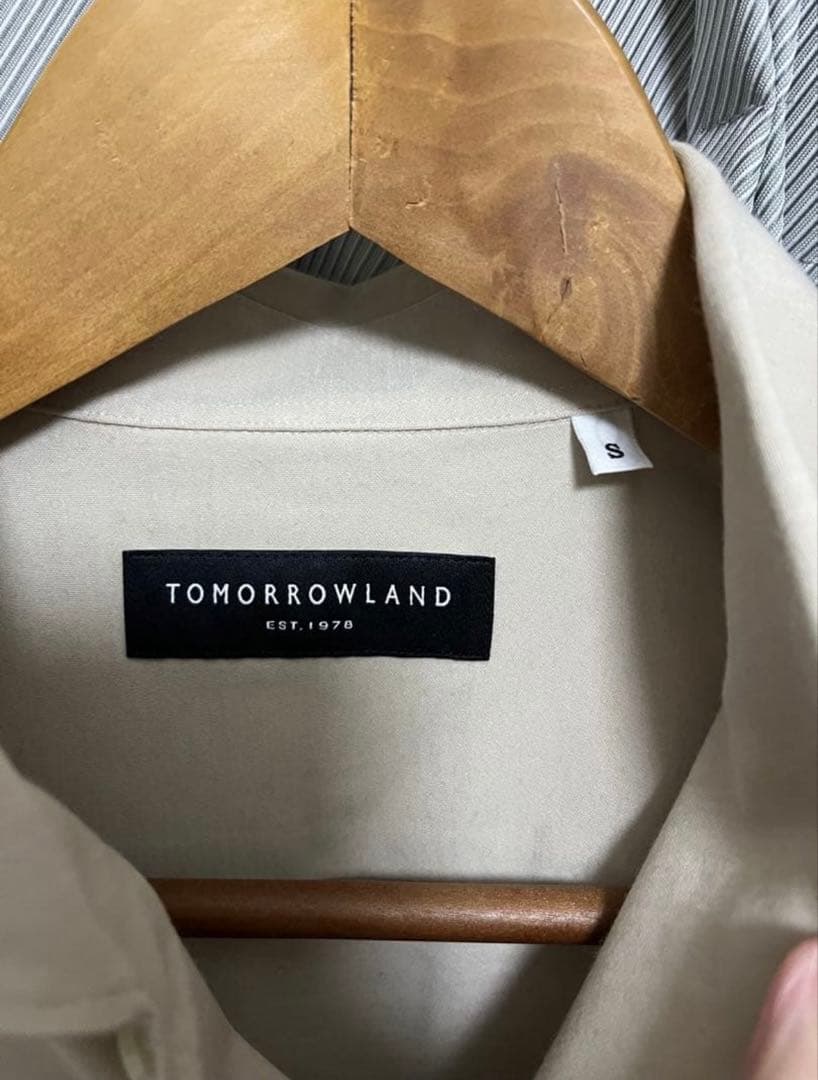 TOMORROWLAND ベージュ ビジネスシャツ S