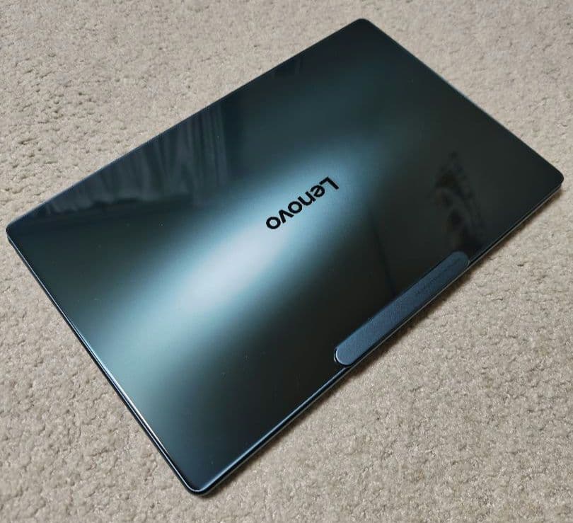 【美品】Lenovo Yoga Slim 9i Gen 10 (14インチ）