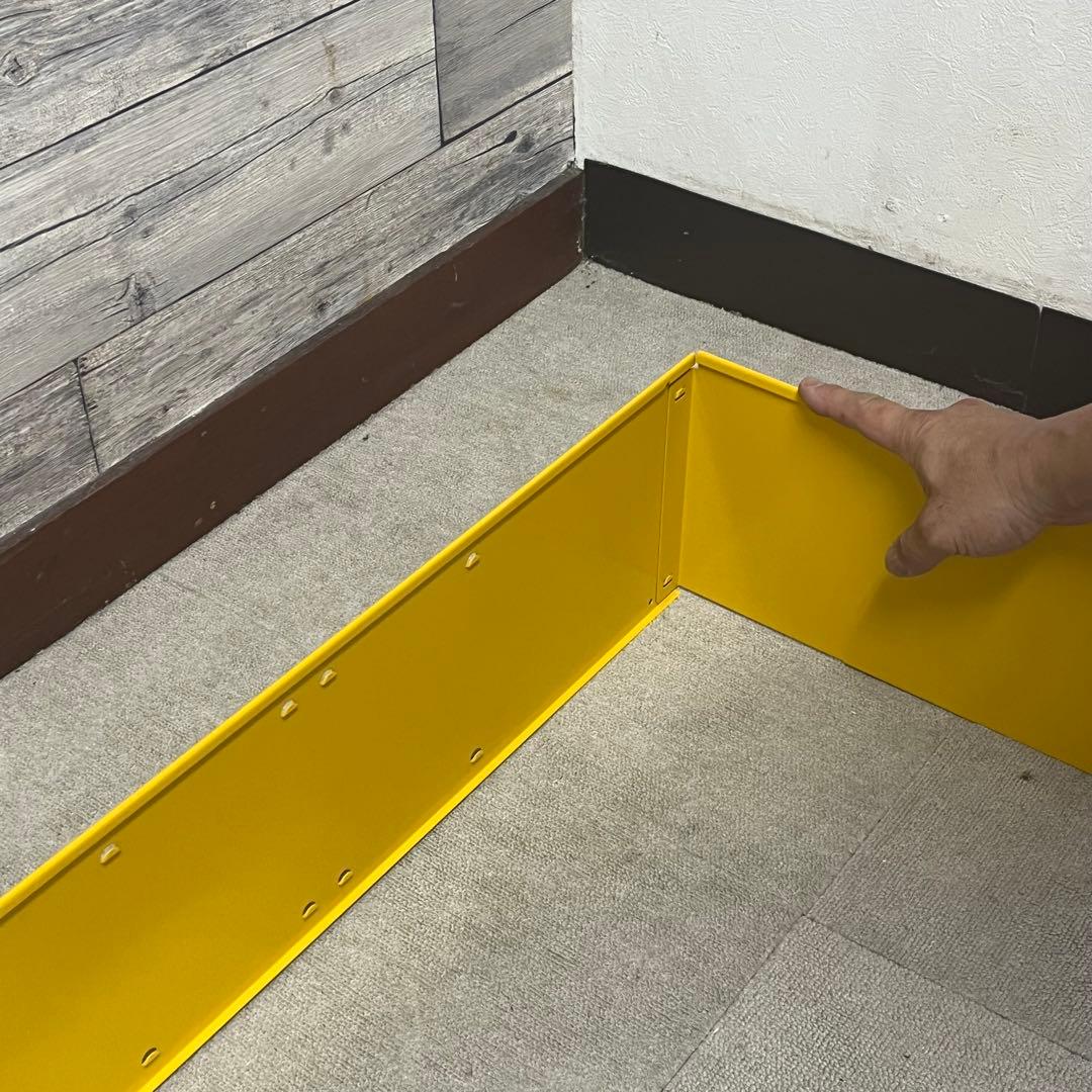 USM Haller ハラ－システム D350 メタルボックス 色：イエロー