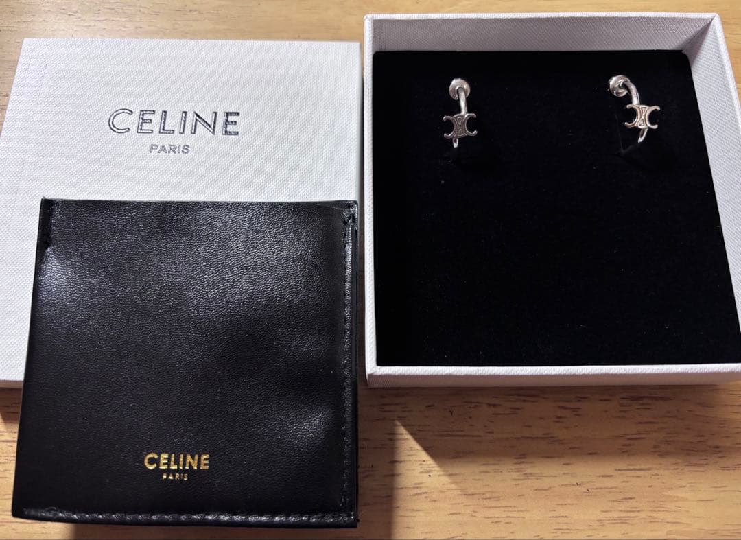 ギ*ン様 CELINE シルバーピアス 箱付き