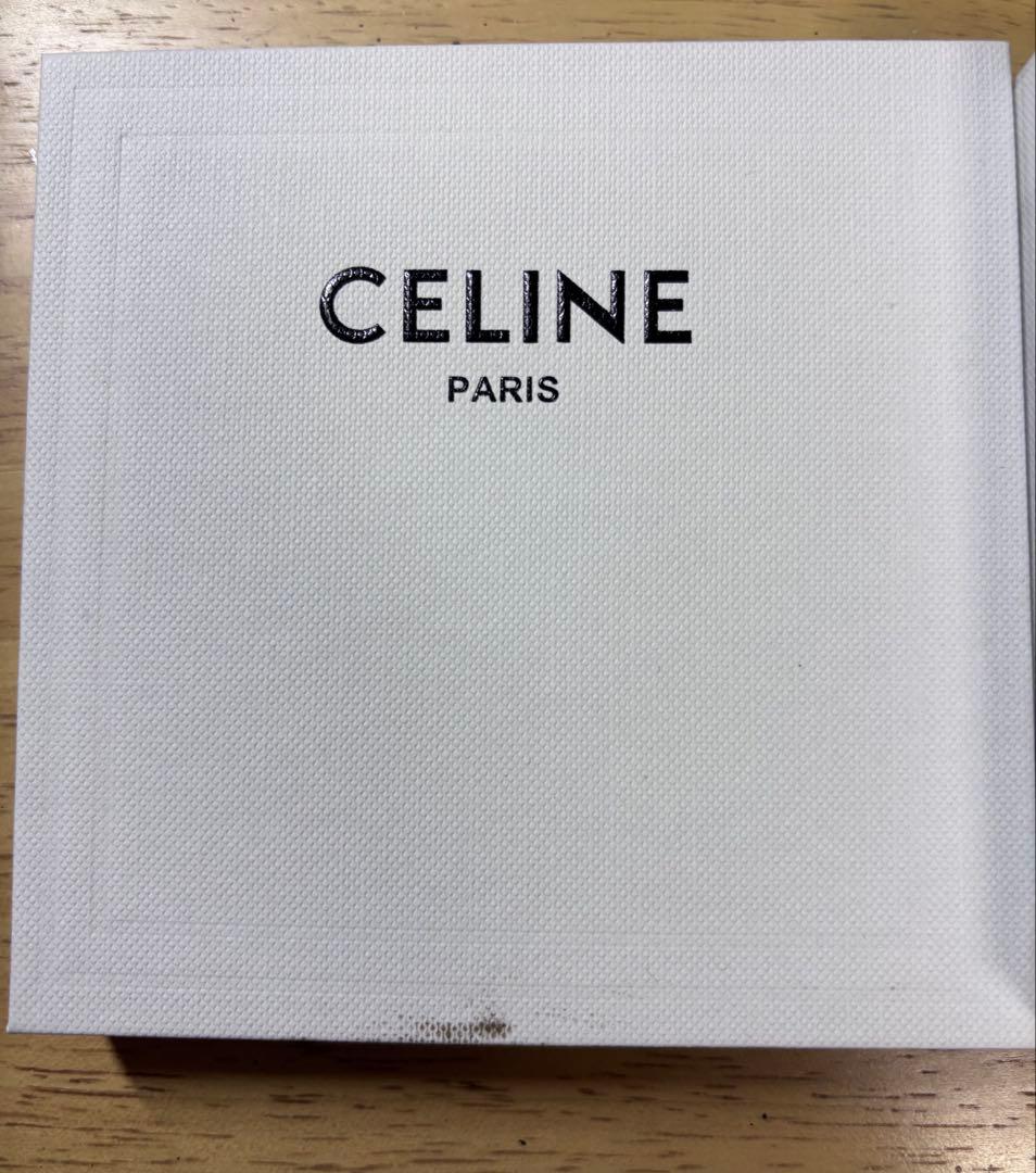 ギ*ン様 CELINE シルバーピアス 箱付き
