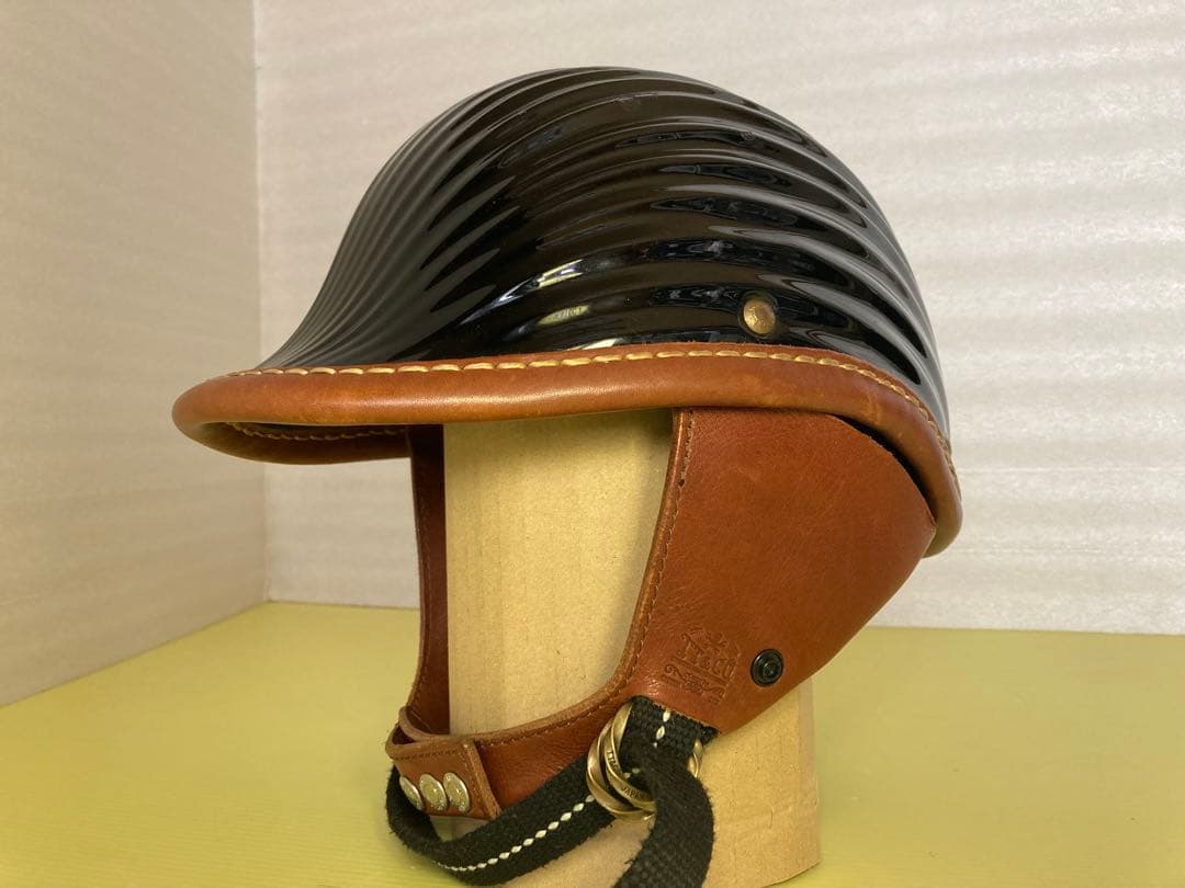 tt&co　旧型　レザートリム　ジョッキー　イヤーマフ 真鍮リベット　ハーレー