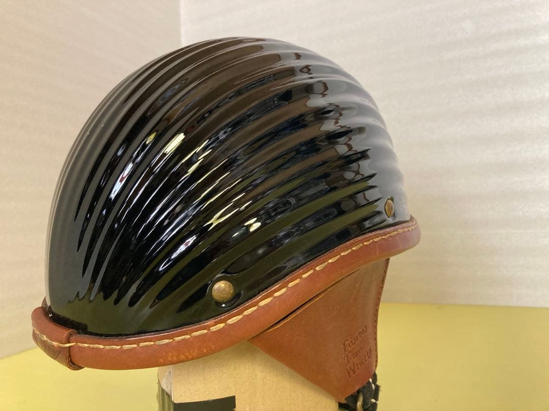 tt&co　旧型　レザートリム　ジョッキー　イヤーマフ 真鍮リベット　ハーレー