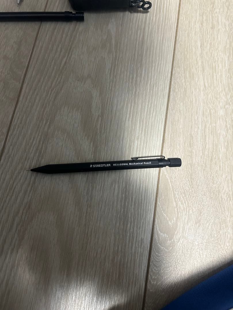 シャーペンまとめ売り 筆箱付き