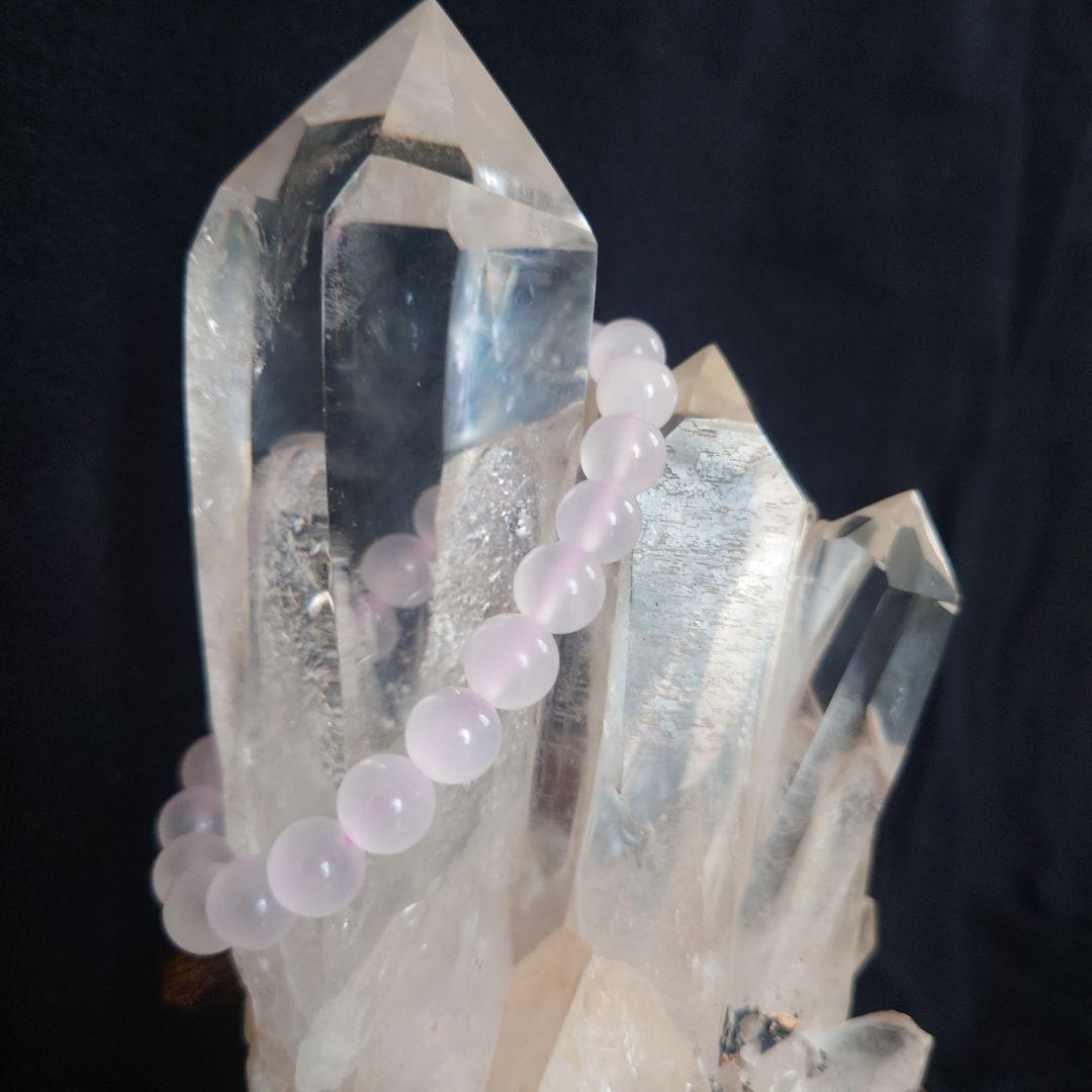 ヒマラヤ水晶クラスター木製台座付き&ピンクカルサイトブレスレット8mm