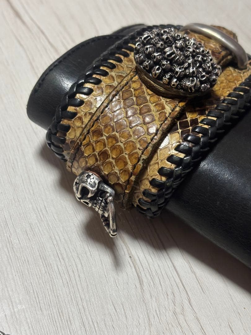 m*i様 ALZUNI カスタムバイカーウォレット　パイソンシルバーカスタム