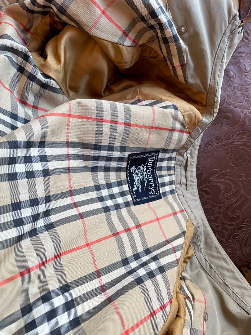 バーバリーBURBERRYのトレンチコート
