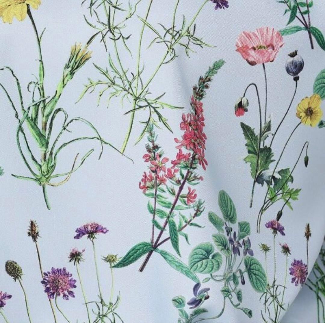 値下げ！アンタイトル　ボタニカルプリントブラウスボタニカル