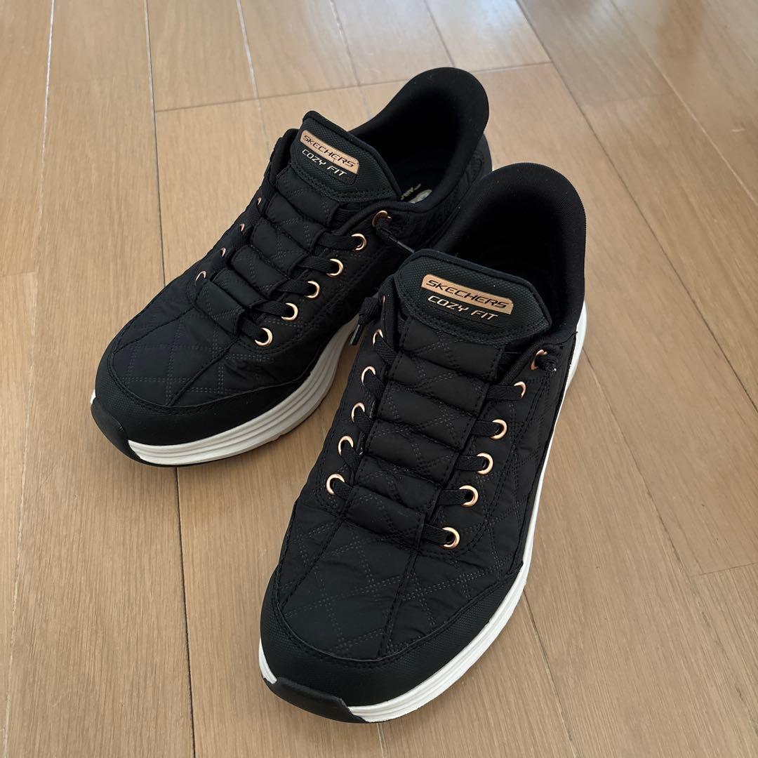 SKECHERS スリップインズ　ブラック