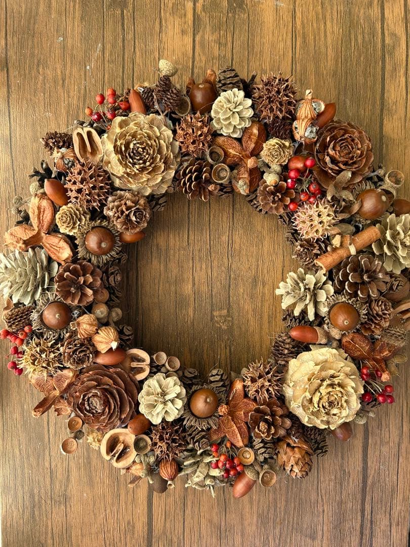 自然の恵み　木の実のリース　ハンドメイド　35センチ！！