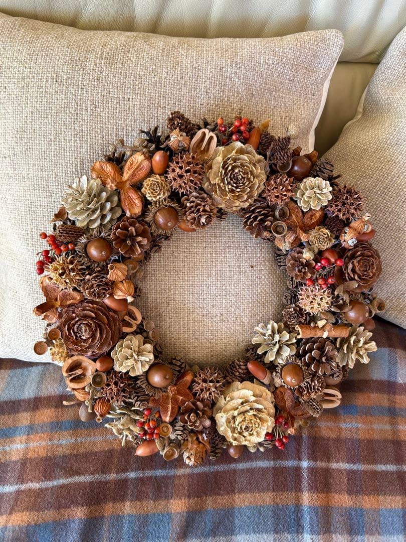 自然の恵み　木の実のリース　ハンドメイド　35センチ！！
