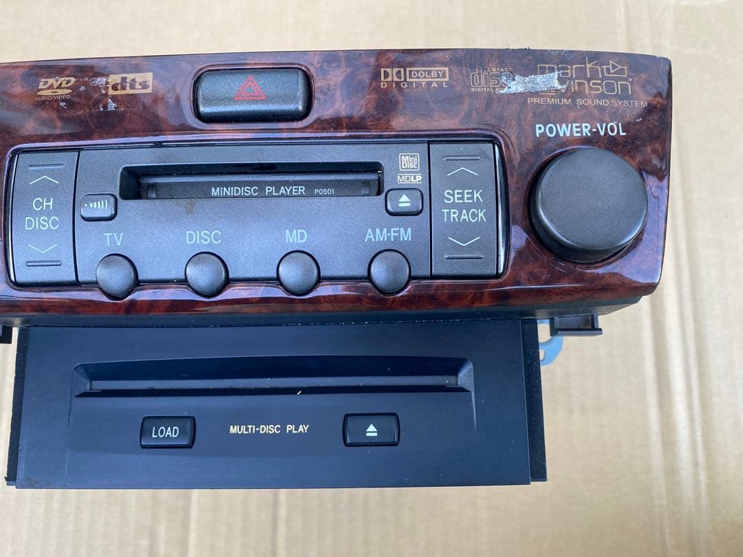 セルシオ UCF30/UCF31 純正 マークレビンソン DVDチェンジャー