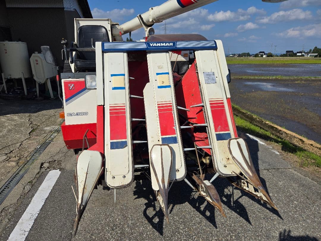 YANMAR CA-300 三条刈りコンバイン