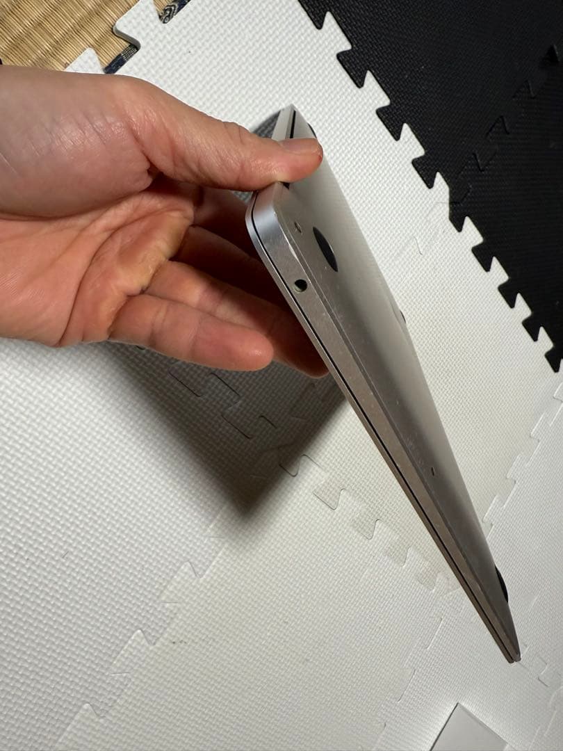 Apple MacBook Air M1 8GBメモリ256GB