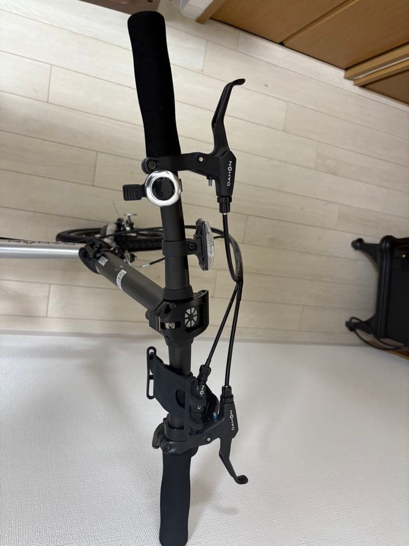 【引取限定】DAHON ダホン K3 折り畳み式自転車　ブラック　シルバー