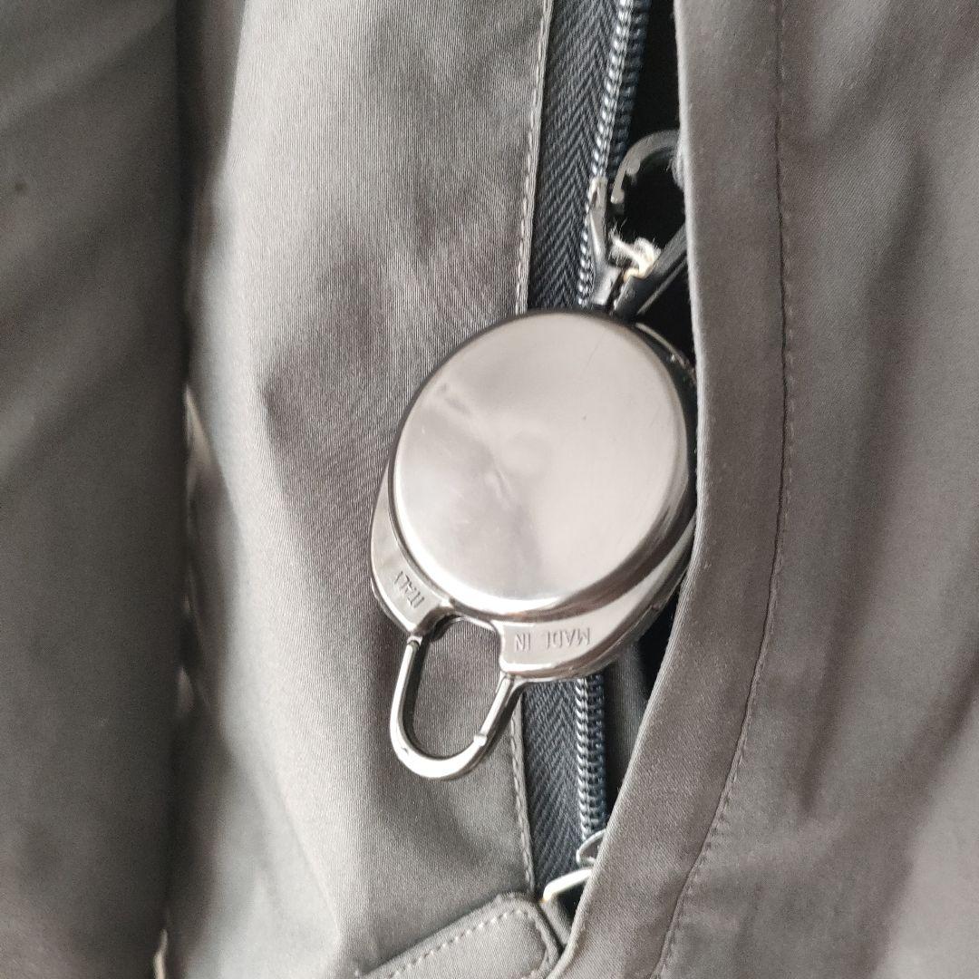 PRADA グレー ジャンパー