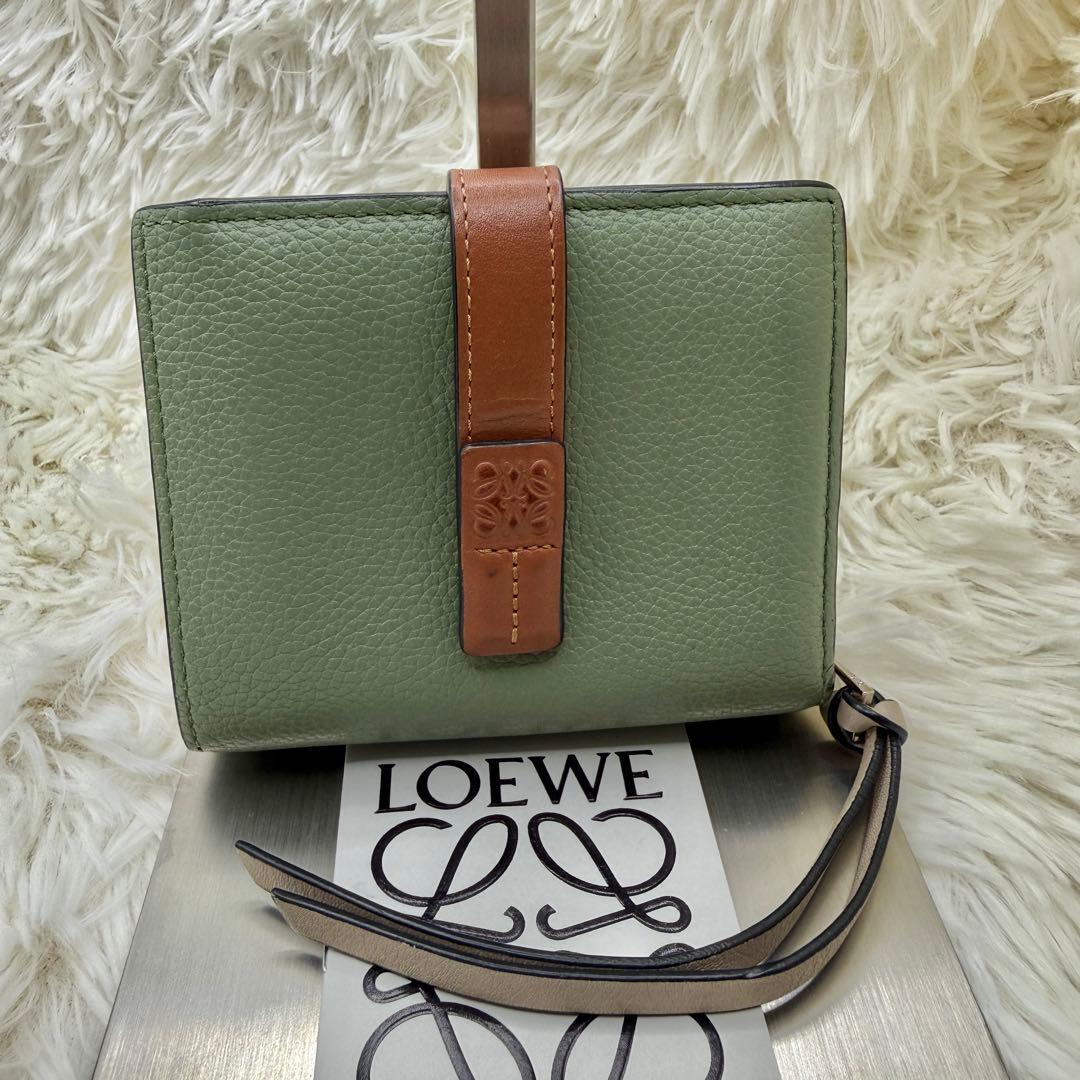 ✨LOEWE ロエベ バイフォールド ウォレット 二つ折り 財布 折財布