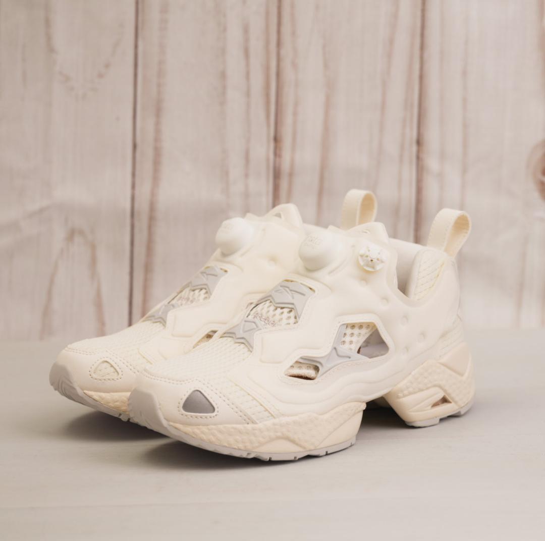 コ*リ様 美品 Reebok INSTAPUMP FURY 95 23cm