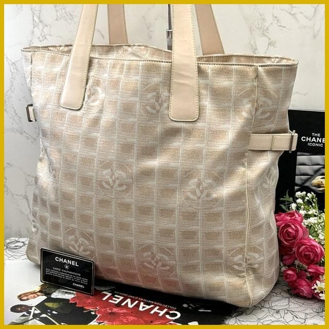 ★美品★　CHANEL　シャネル　ニュートラベルライン トートバッグ　GM