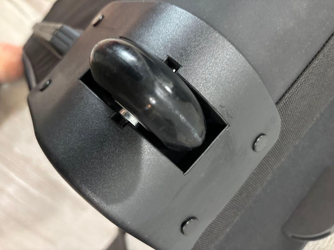 UNDER ARMOUR UAロードゲームホイールバッグ (BLK)