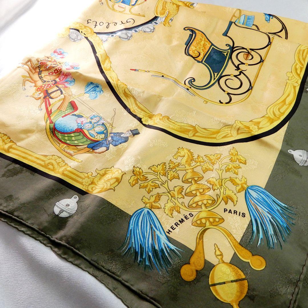 HERMES　カレ90　スカーフPLUMES ET GRELOTS 羽飾りと鈴