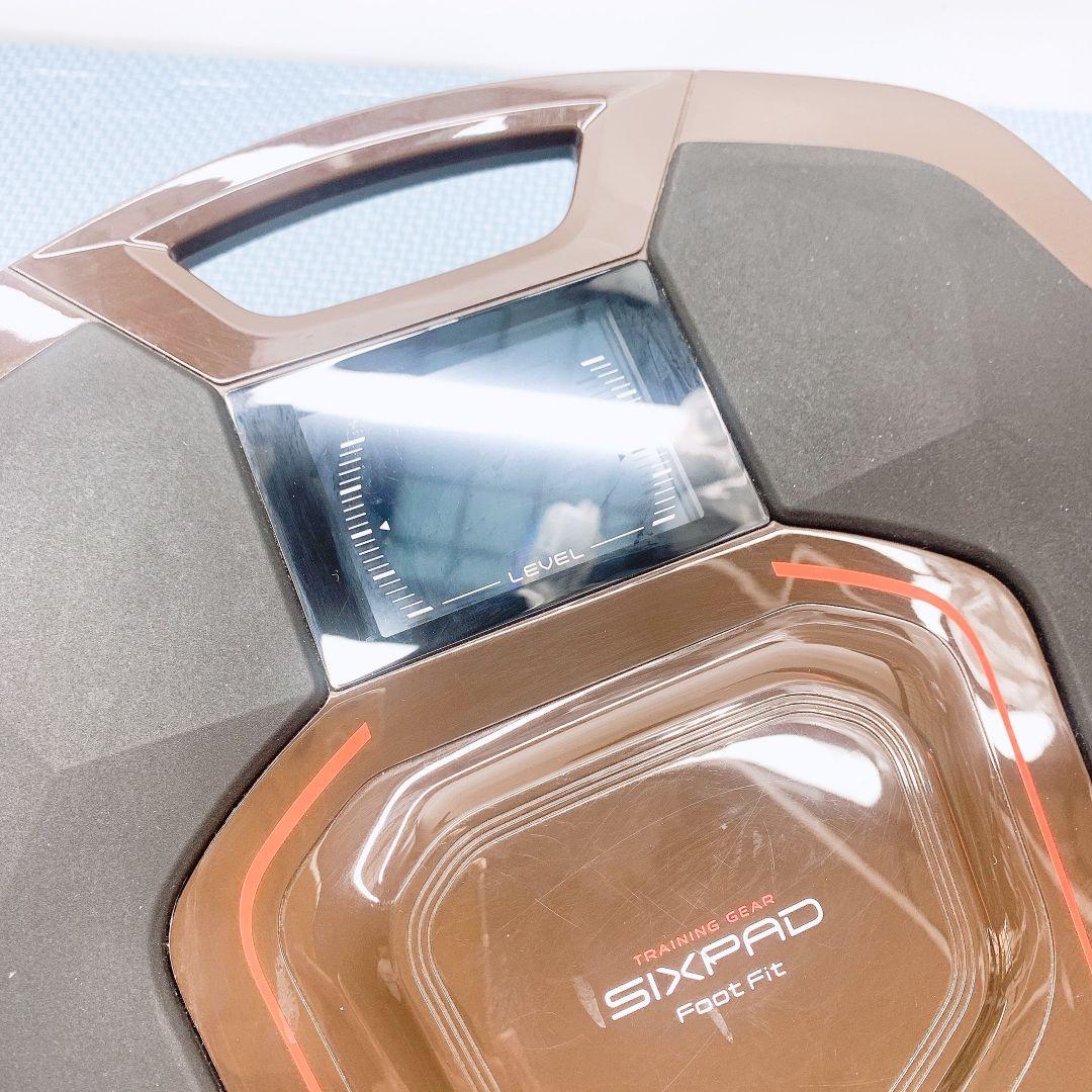 ほぼ未使用✨️限定カラー シックスパッド フットフィット　SIXPAD