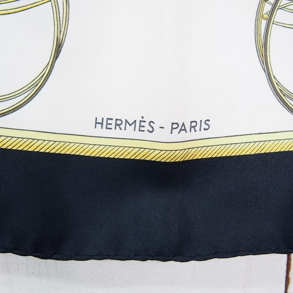 エルメス HERMES カレ90 LA PERRIERE 馬車柄 シルクスカーフ