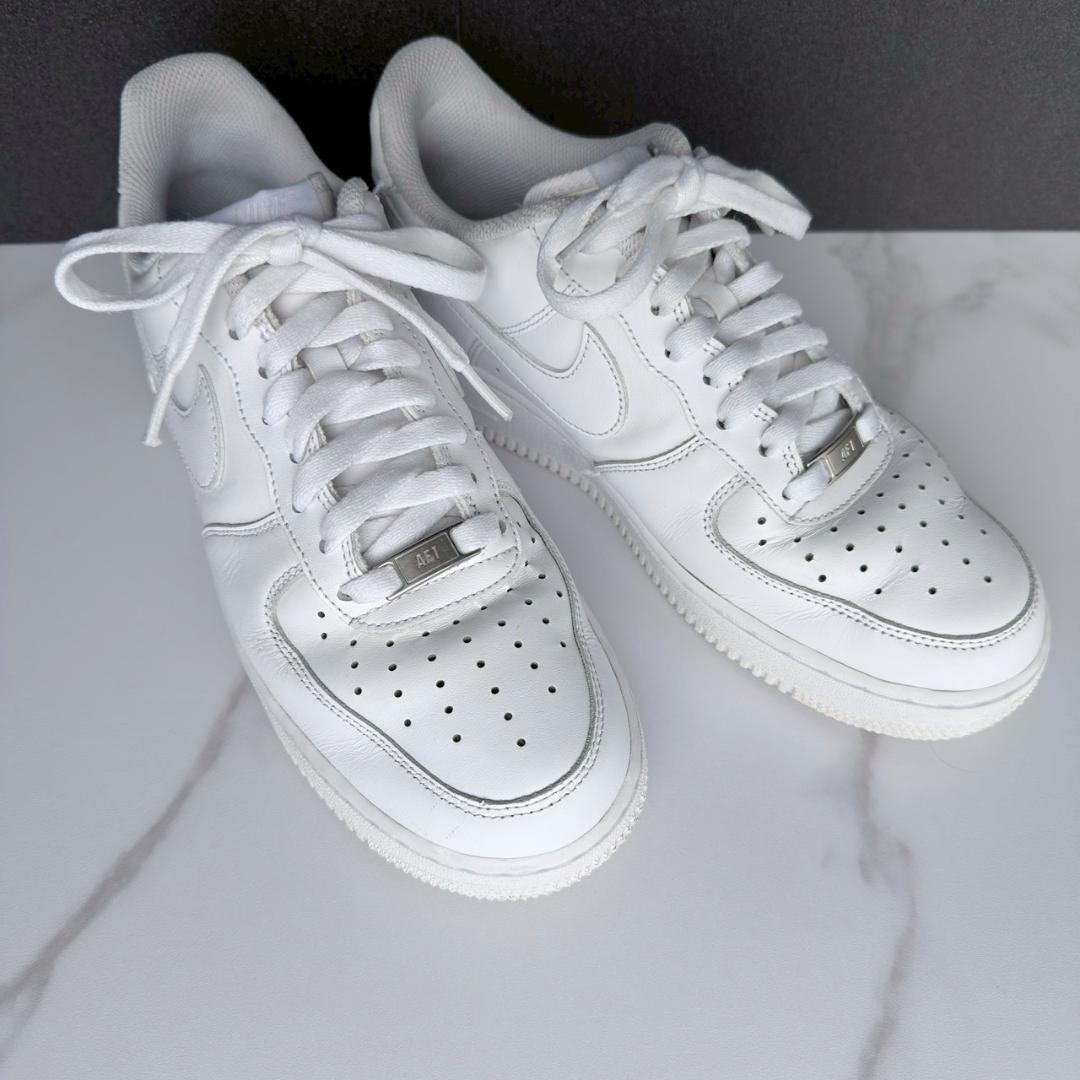 NIKE エアフォース1 ホワイト 26.0 AIRFORCE 白 スニーカー