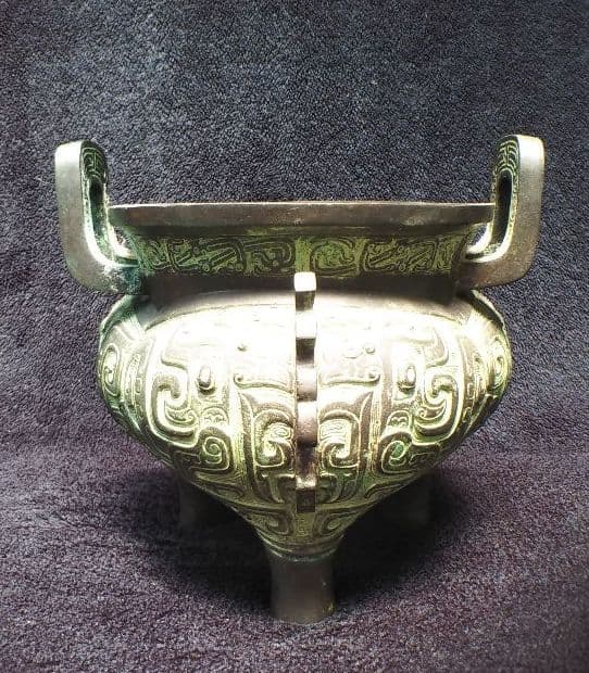 №骨董館　青銅　鉢　香炉　皇帝　古美術　ブロンズ