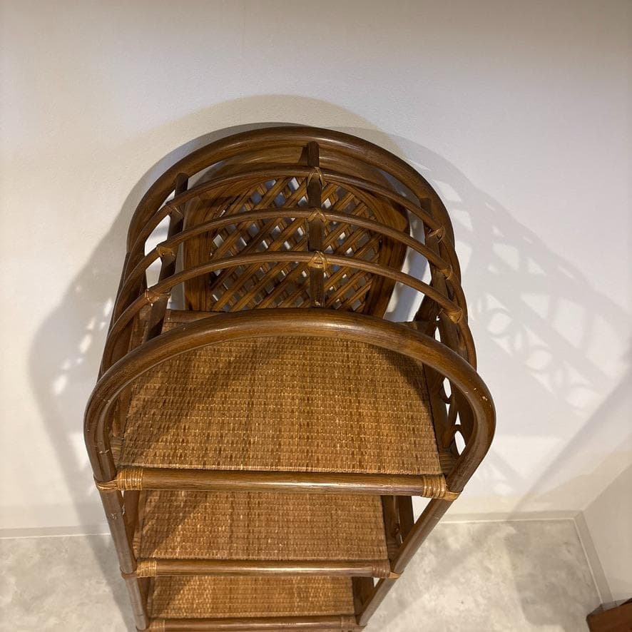 ラタン製アーチ型シェルフ
