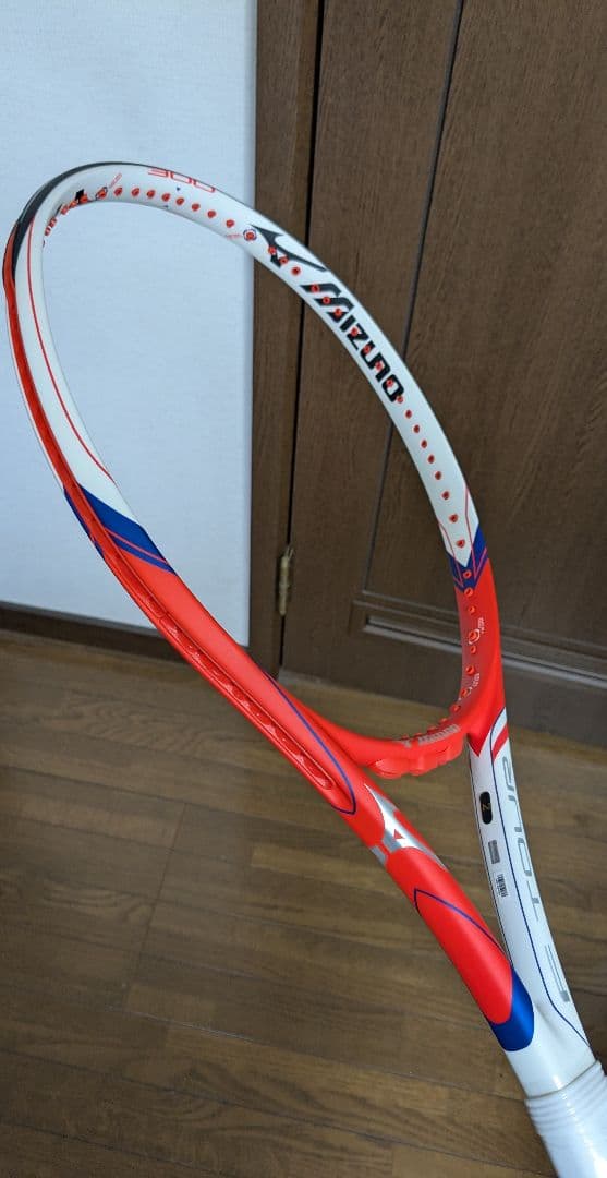 ミズノラケット F ツアー 300【美品】