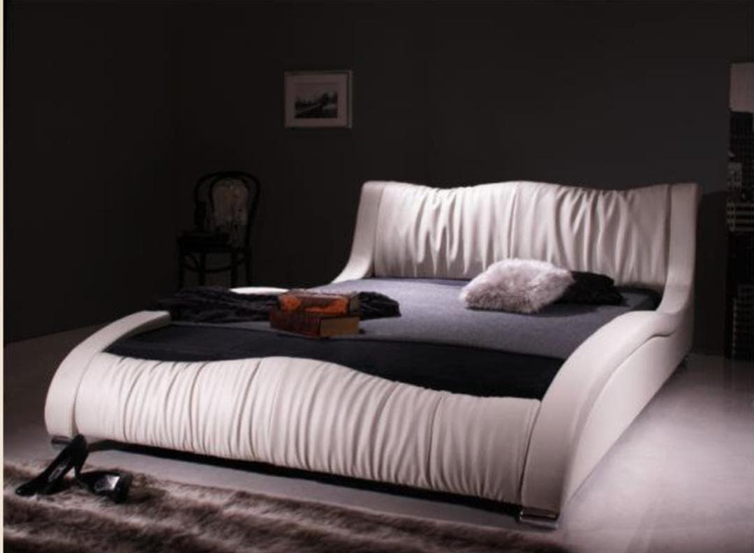 高級ダブルベッドフレーム