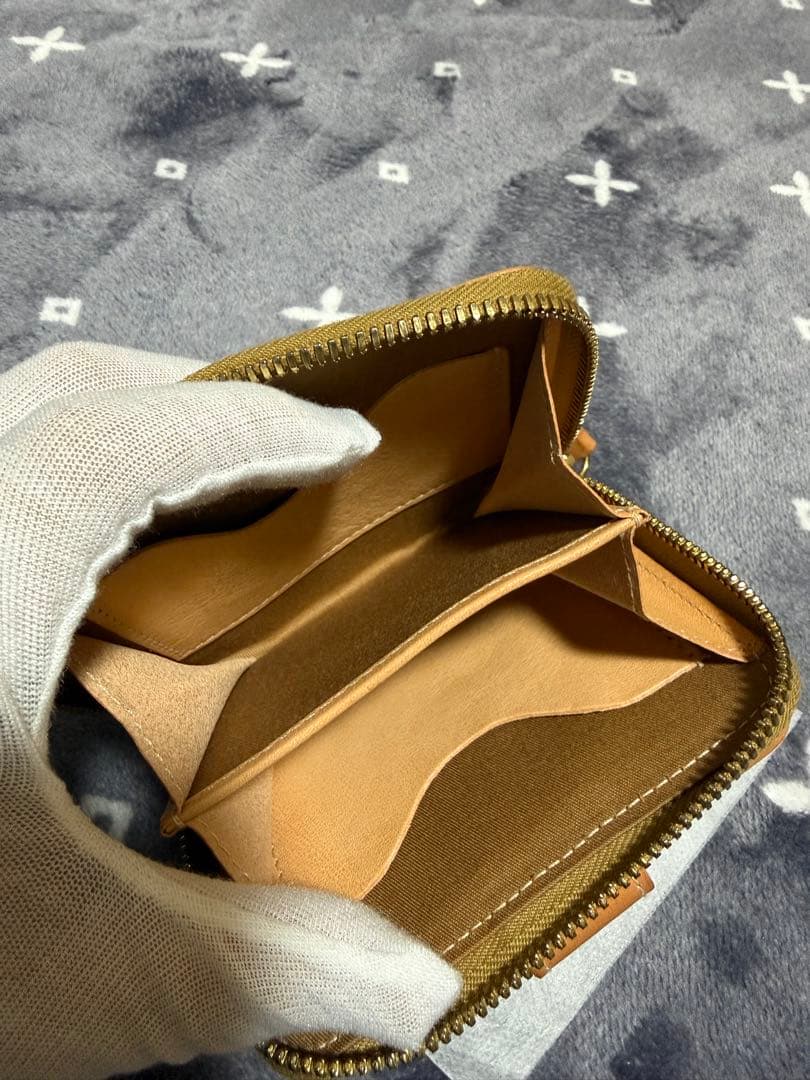 IL BISONTE ベージュ 折り財布