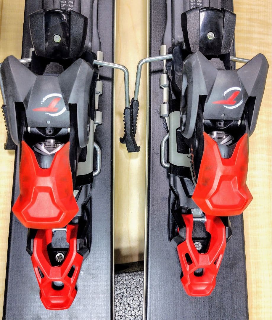 未使用 ROSSIGNOL SOUL7 180 金具付 対応ソール269-332