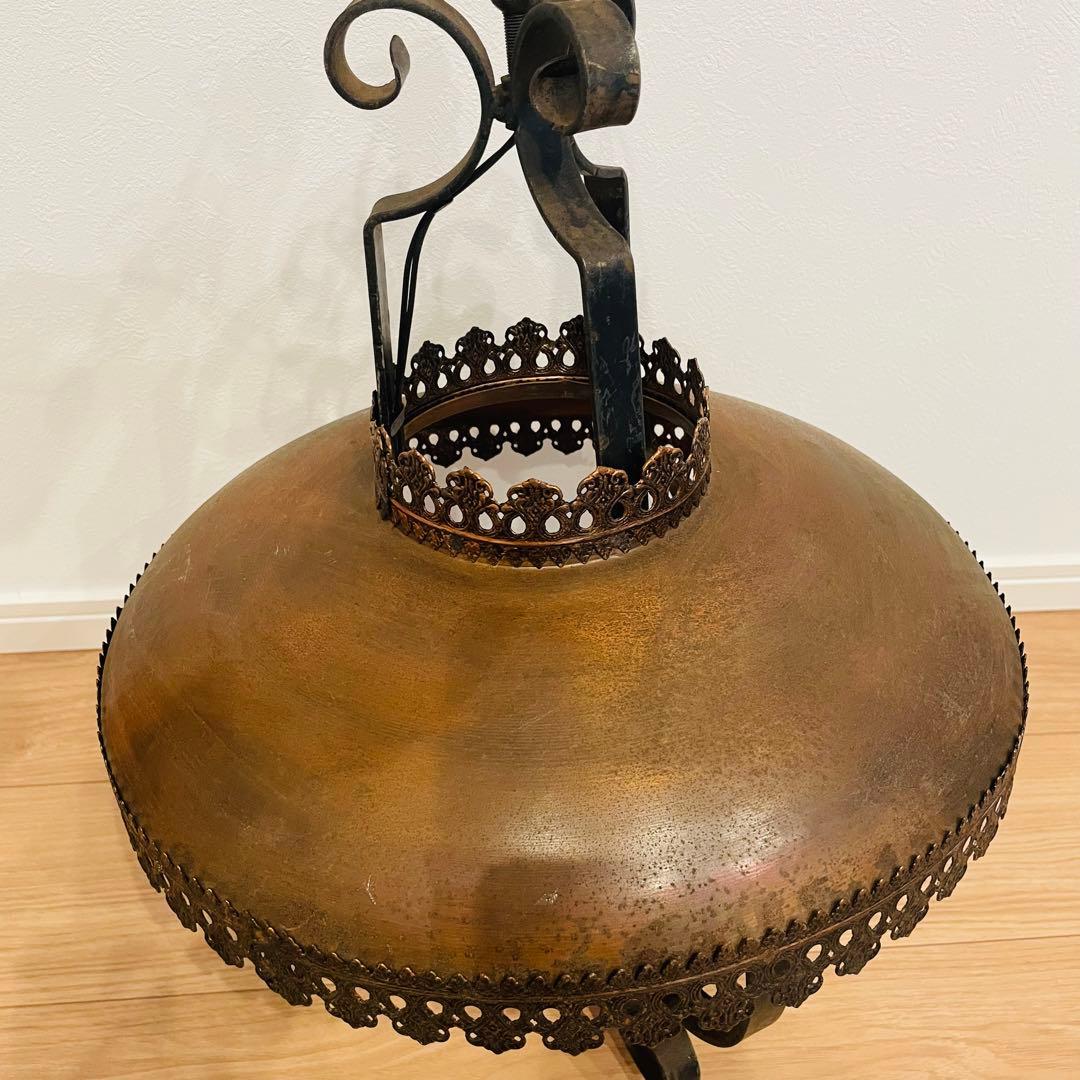 アンティーク 吊り下げランプ アイアン照明 レトロガラスペンダントランプ灯 電傘