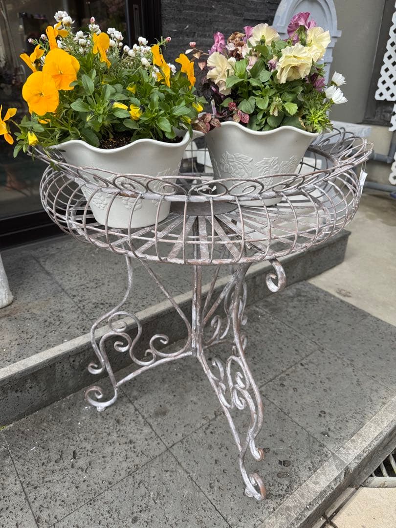 フラワースタンド　大型　1段　アンティーク　アイアン　置物