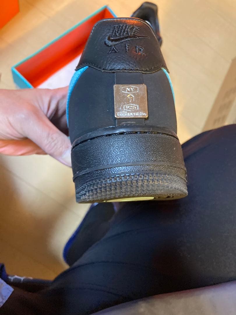 売切 Nike Air Force 1 adidas Supreme FCRB