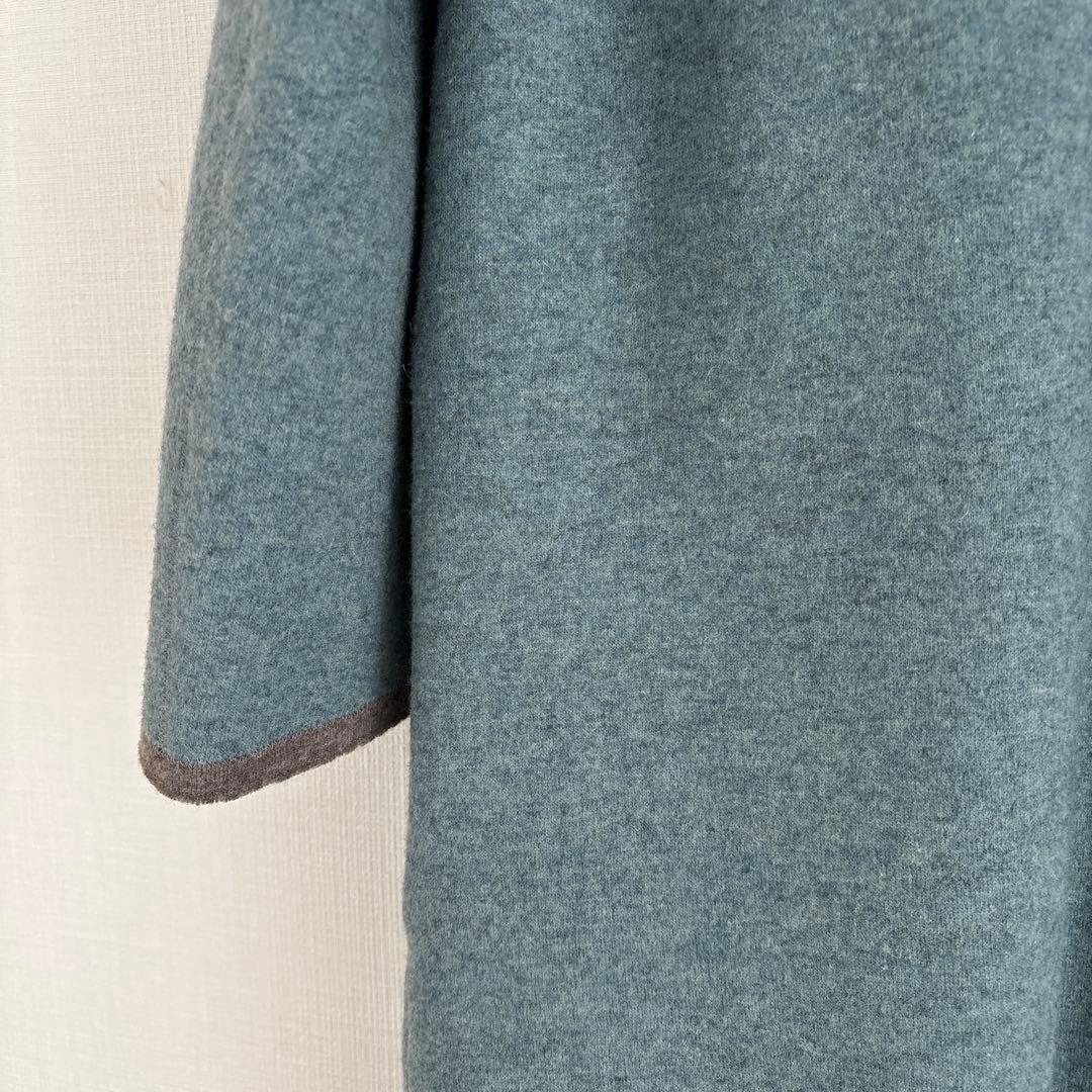 色と形が美しい　工場十貨店　BASIETA リバーシブルコート