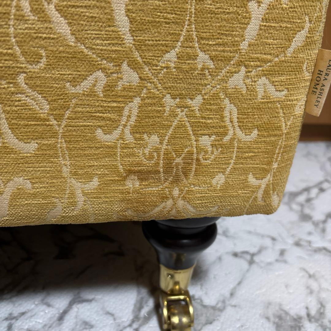 Laura Ashley ローラアシュレイ　モーティマ スツール　オットマン