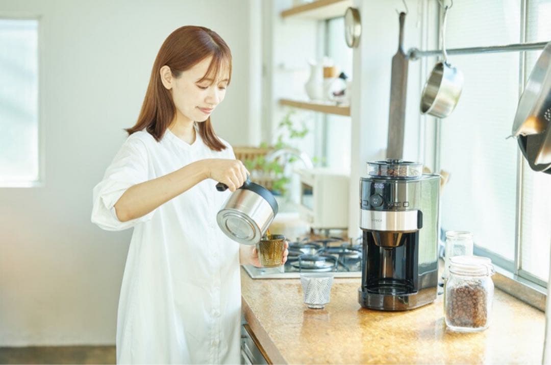 シロカ コーン式全自動コーヒーメーカー SC-C125 新品